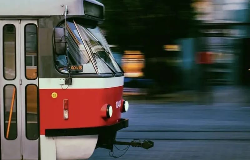 IMG_01 Трамвай 16 в Днепре