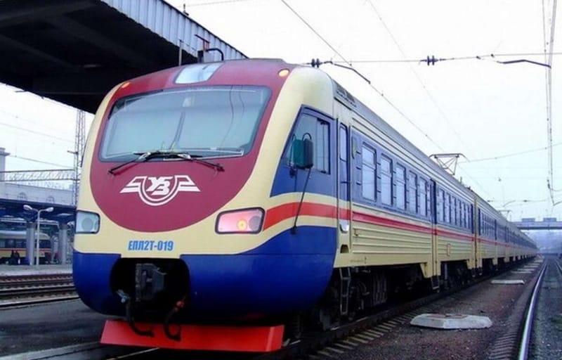 IMG_01 Электричка Днепр - Лозова