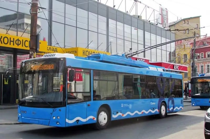IMG_01 Троллейбус 14 в Днепре
