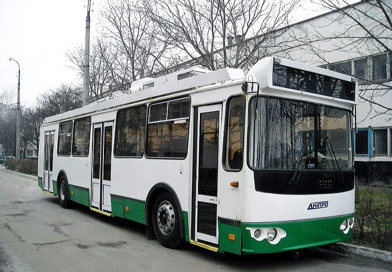 Троллейбус 15 в Днепре