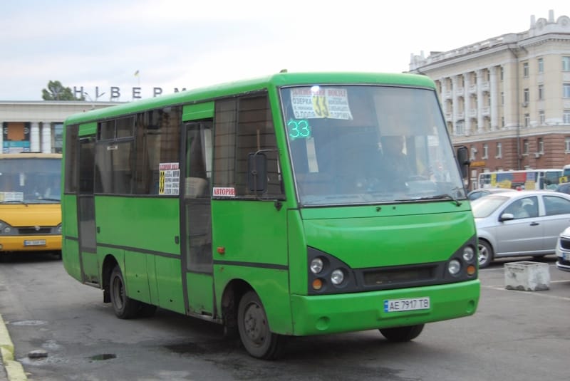 Маршрутка № 33 в Днепре