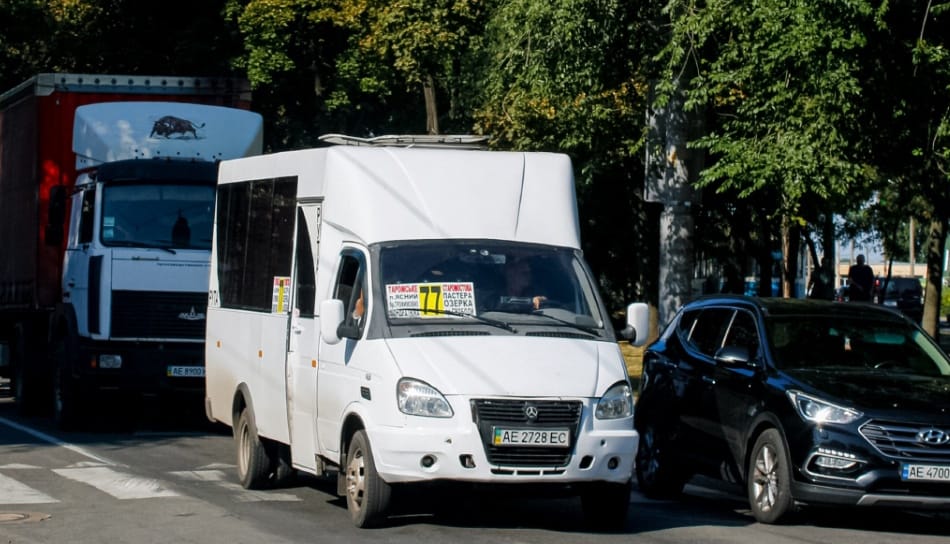 Маршрутка № 77 в Днепре