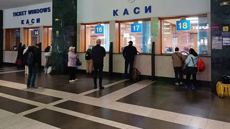 Электричка Днепр - Апостолово