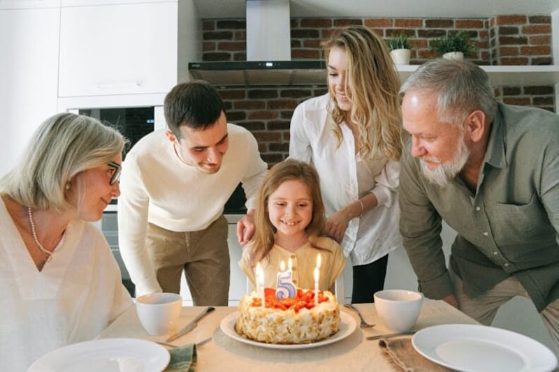 з днем народження внучці