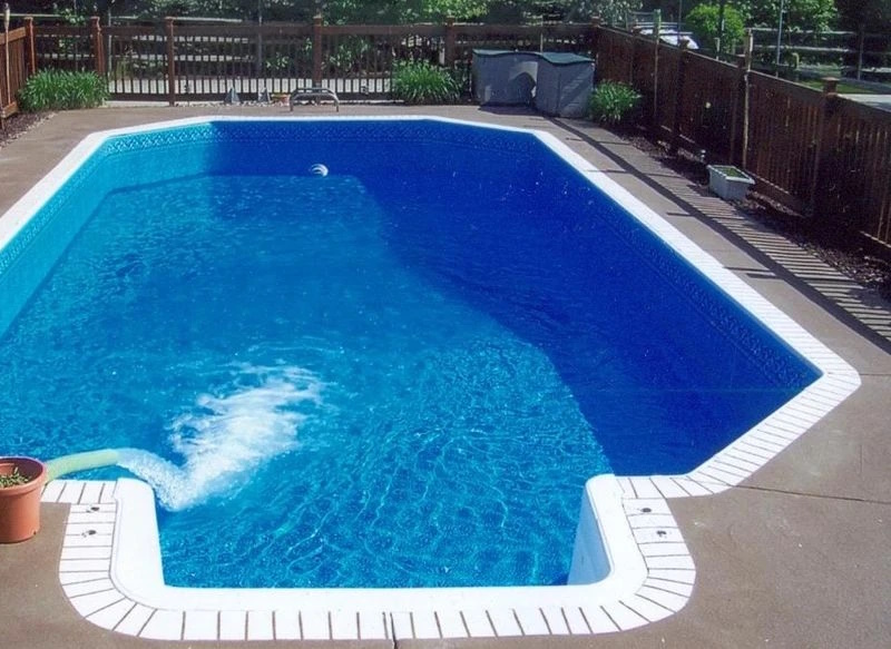 Басейни композитні