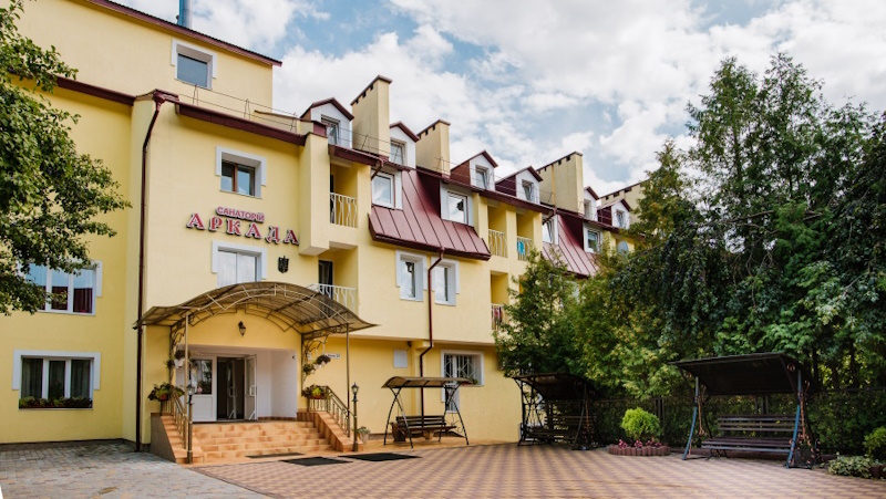 sanatorii-arkada-truskavec